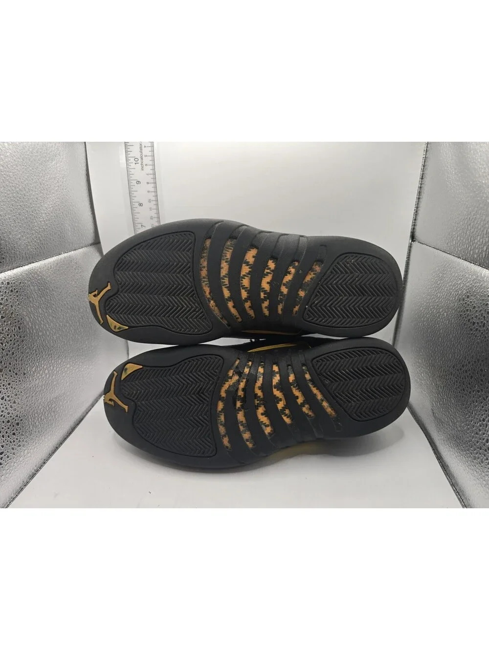 Jordan uppers insides